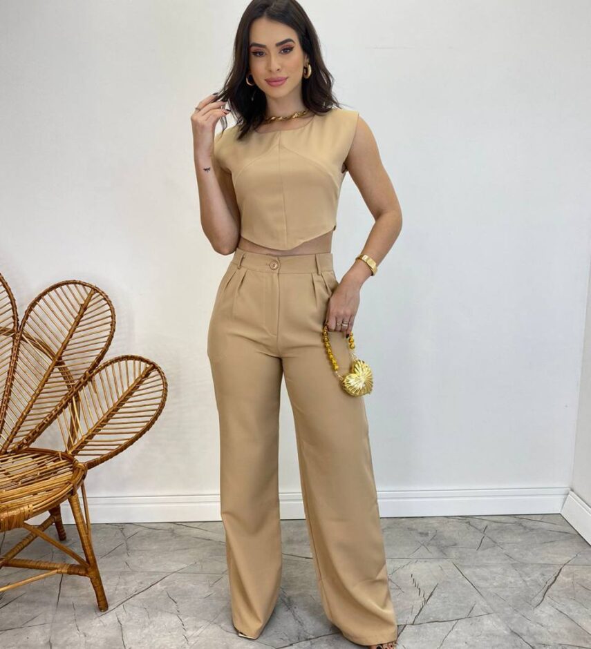 Conjunto Feminino Jéssica Cropped sem Bojo e Calça Pantalona Bege - Fernanda Ramos Store