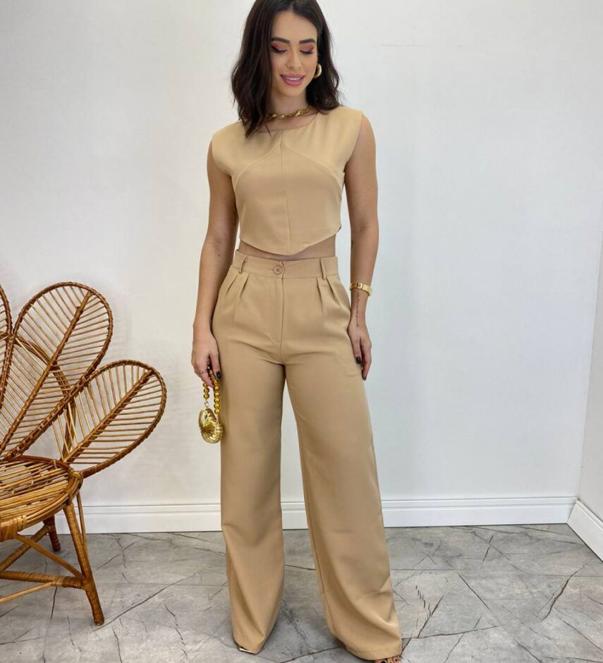 Conjunto Feminino Jéssica Cropped sem Bojo e Calça Pantalona Bege - Fernanda Ramos Store