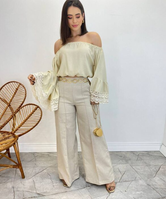 Cropped Feminino Bia Ombro a Ombro Nude com Manga Ampla - Fernanda Ramos Store