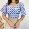 Cropped Feminino com Bojo de Laise Branco Bordado de Azul - Fernanda Ramos Store