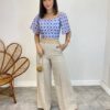 Cropped Feminino com Bojo de Laise Branco Bordado de Azul - Fernanda Ramos Store