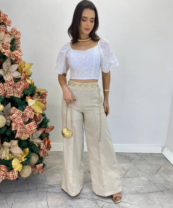 Cropped Feminino de Laise com Bojo e Amarração Atrás Branco - Fernanda Ramos Store