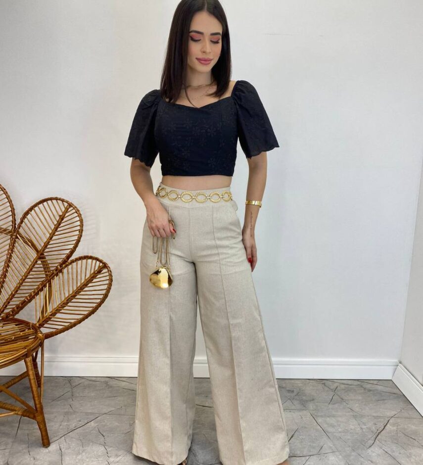 Cropped Feminino com Bojo e Amarração Preto Bordado - Fernanda Ramos Store