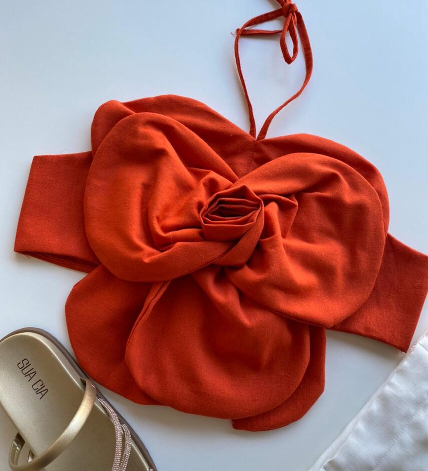 Cropped Feminino Flor sem Bojo com Amarração Coral - Fernanda Ramos Store