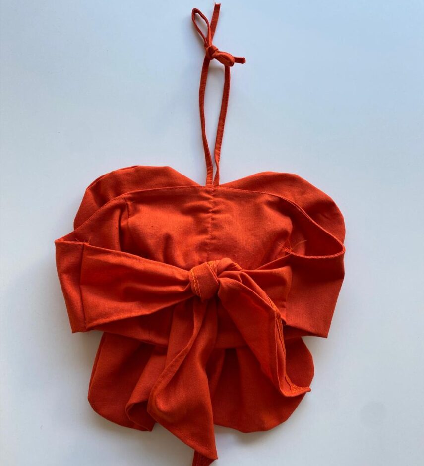 Cropped Feminino Flor sem Bojo com Amarração Coral - Fernanda Ramos Store