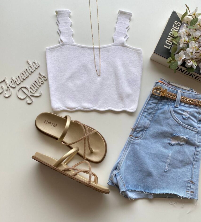 Cropped Feminino Tricot sem Bojo com Detalhe na Alça Off White - Fernanda Ramos Store