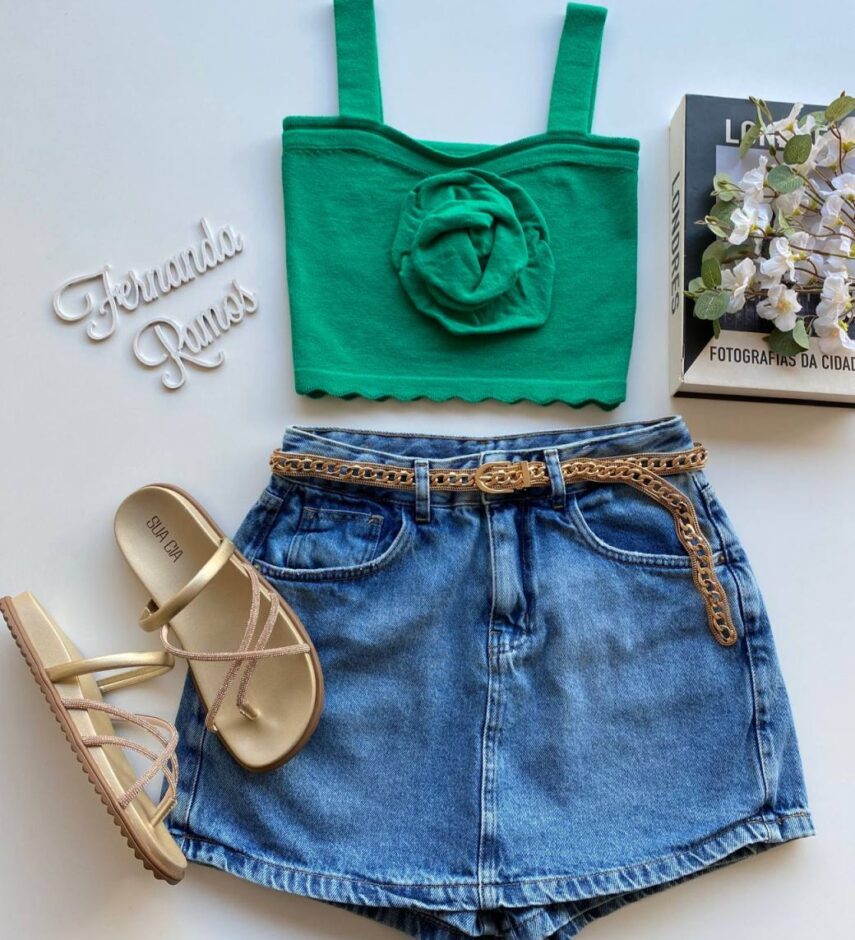 Cropped Feminino Tricot sem Bojo Verde com Detalhe em Flor - Fernanda Ramos Store