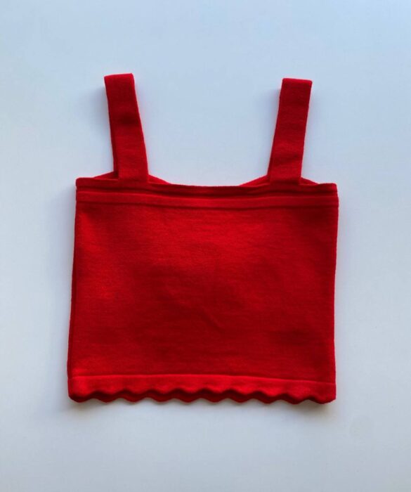 Cropped Feminino Tricot sem Bojo Vermelho com Detalhe em Flor - Fernanda Ramos Store