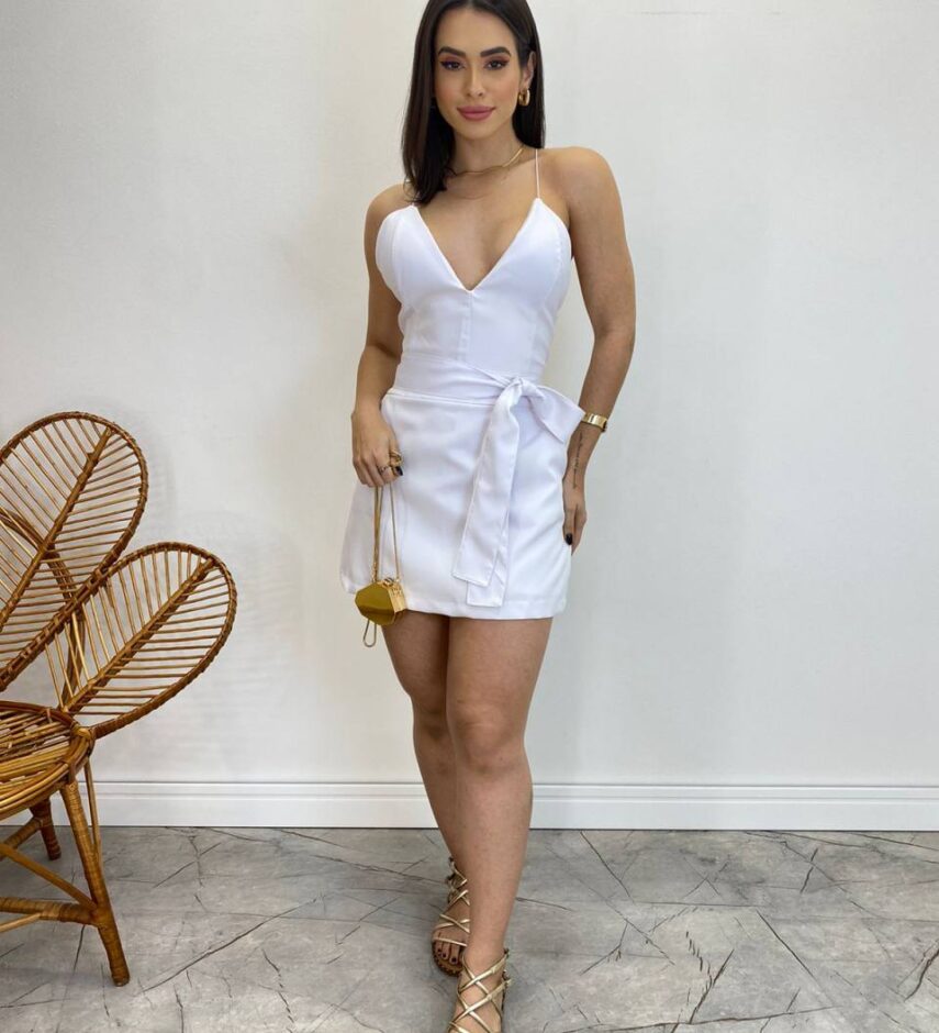 Macaquinho Feminino Larissa Decote em V com Amarração Branco - Fernanda Ramos Store