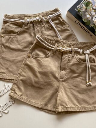 Short Feminino Sarja Boyfriend Alto com Cinto Bege - Fernanda Ramos Store