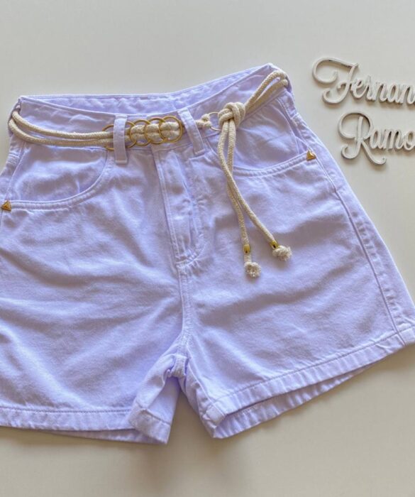 Short Feminino Sarja Boyfriend Alto com Cinto Branco - Fernanda Ramos Store