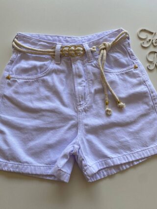 Short Feminino Sarja Boyfriend Alto com Cinto Branco - Fernanda Ramos Store