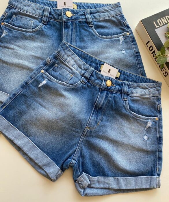 Short Jeans Feminino com Detalhe em Destroyed 53374 - Fernanda Ramos Store