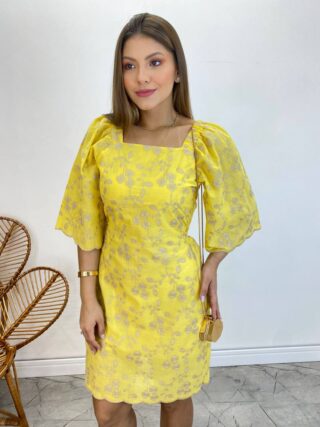 Vestido Curto sem Bojo Amarelo com Amarração Atrás Bordado Floral - Fernanda Ramos Store