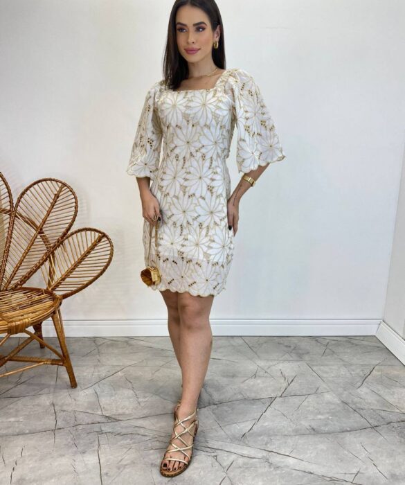 Vestido Curto sem Bojo Off White com Amarração Atrás Bordado Floral - Fernanda Ramos Store