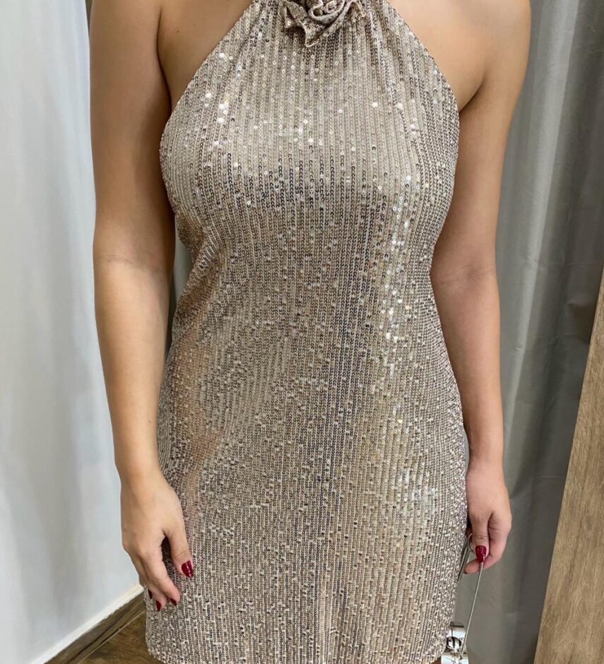 Vestido Feminino Curto de Paetê sem Bojo com Detalhe em Flor Bege - Fernanda Ramos Store
