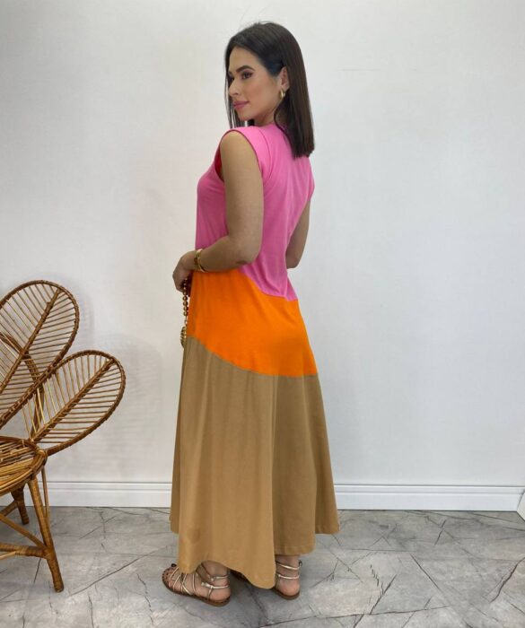 Vestido Longo Amplo Detalhe em Camadas Rosa, Laranja e Caramelo - Fernanda Ramos Store