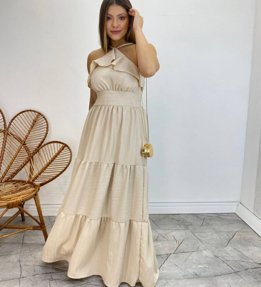 Vestido Longo Cecília Nude Alça Regulável com Bojo Detalhe de Babado - Fernanda Ramos Store