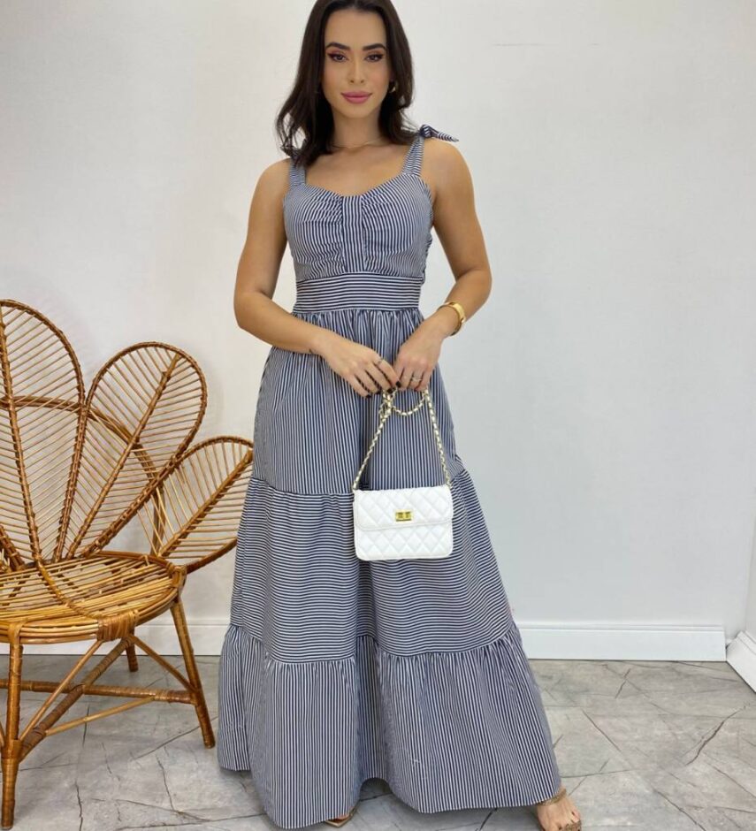 Vestido Longo com Bojo e Amarração nas Alças Listrado Preto - Fernanda Ramos Store