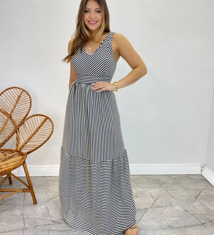 Vestido Longo com Bojo e Lastex Alça Grossa Listrado de Preto - Fernanda Ramos Store