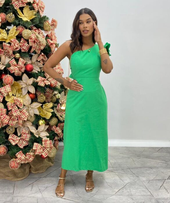 Vestido Midi Lorena com Bojo e Amarração Atrás Nula Manga Verde - Fernanda Ramos Store