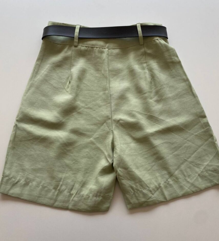 Bermuda Feminina com Cinto Catarina Verde Menta - Fernanda Ramos Store