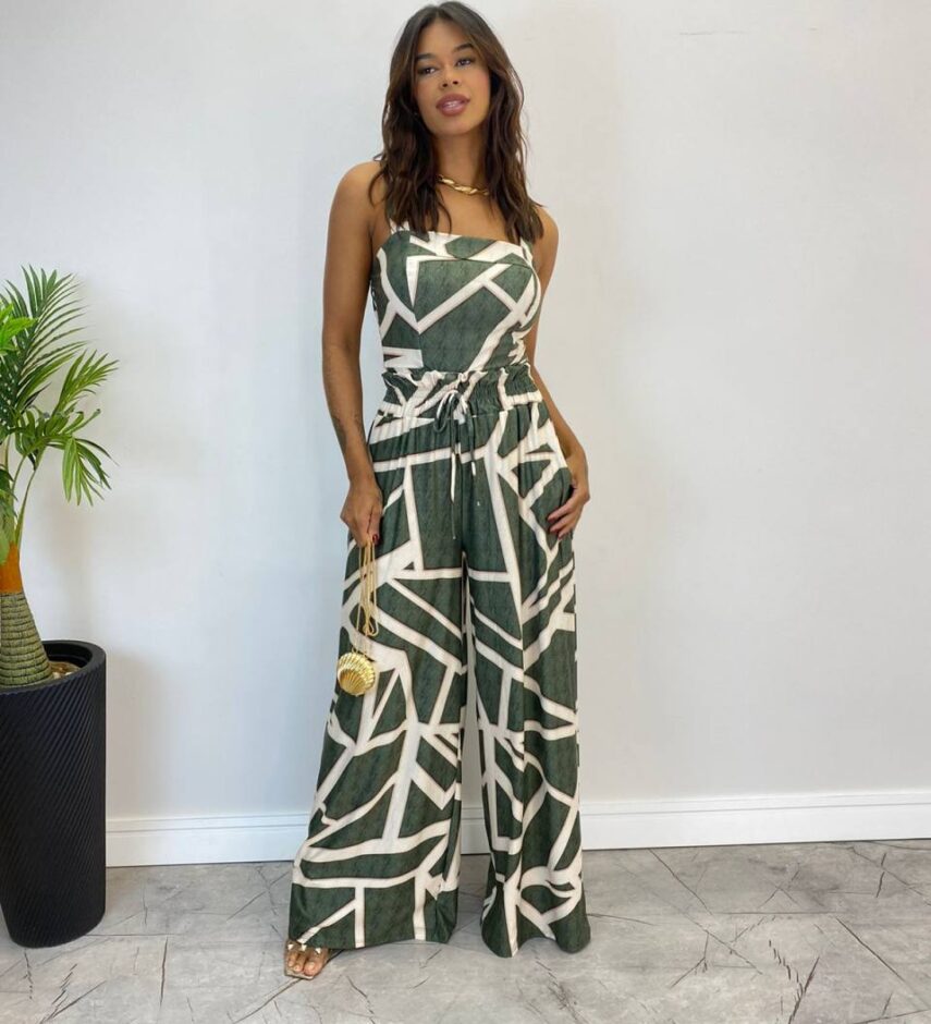Conjunto Feminino Cropped com Bojo e Calça Pantalona Estampada - Fernanda Ramos Store
