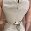 Conjunto Feminino Cropped sem Bojo e Saia Midi com Fenda Bege - Fernanda Ramos Store