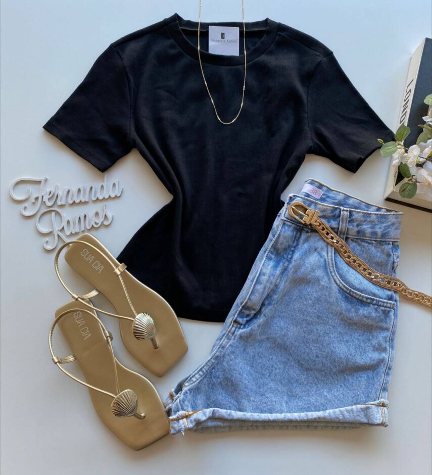 Cropped Feminino Canelado Manga Curta sem Bojo Malwee Preto - Fernanda Ramos Store