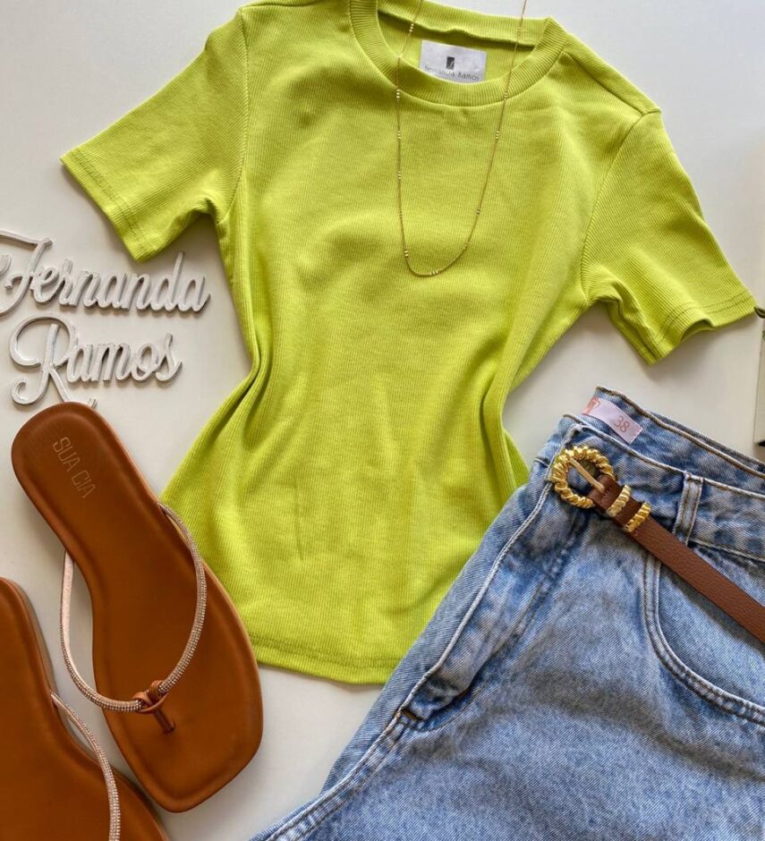 Cropped Feminino Canelado Manga Curta sem Bojo Malwee Verde Lima - Fernanda Ramos Store