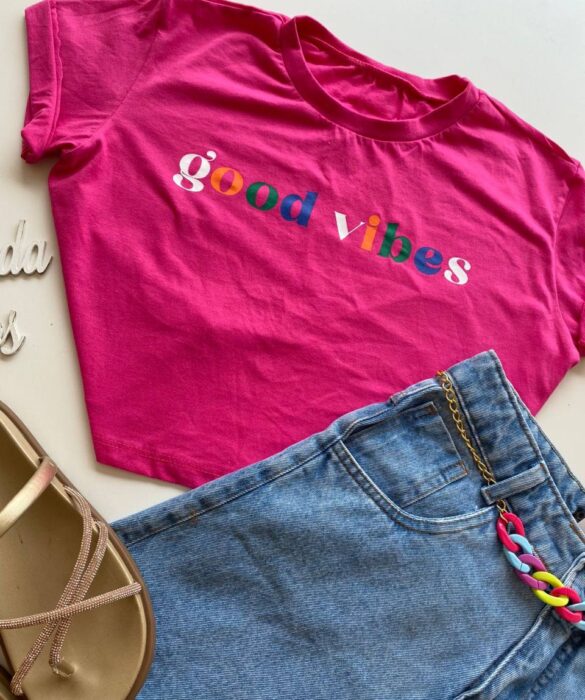 Cropped Feminino Manga Curta Good Vibes Pink - Fernanda Ramos Store