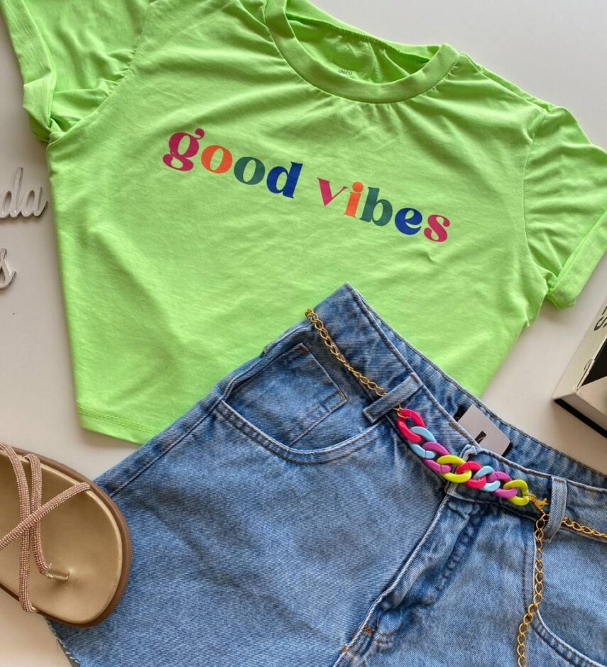 Cropped Feminino Manga Curta Good Vibes Verde Neon - Fernanda Ramos Store