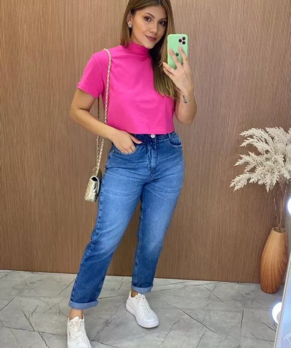 Cropped Manga Curta Básica com Gola Pink - Fernanda Ramos Store