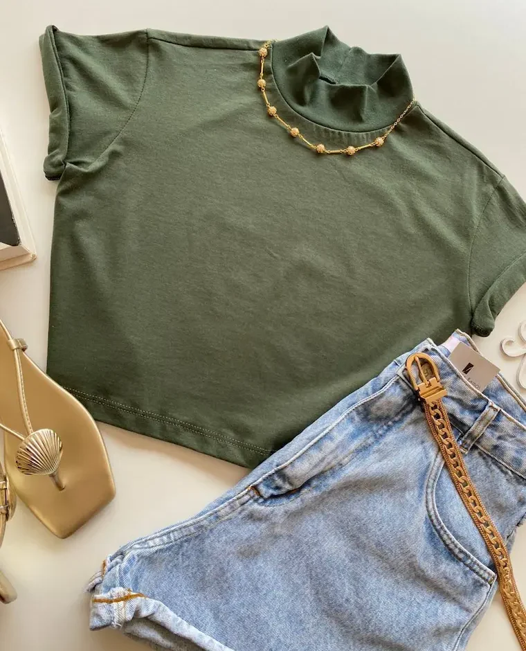 Cropped Verde Militar Gola Alta de Manga Curta - Fernanda Ramos Store