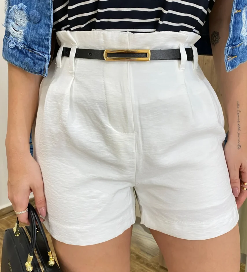 Short Feminino Juliana com Cinto Branco - Fernanda Ramos Store