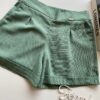 Short Feminino Viscolinho Jéssica com Bolsos Verde Oliva - Fernanda Ramos Store