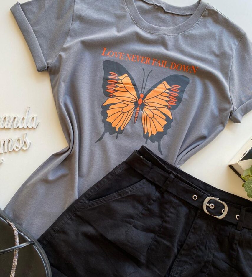T-shirt Manga Curta Feminina Love Never Fail Down Cinza - Fernanda Ramos Store