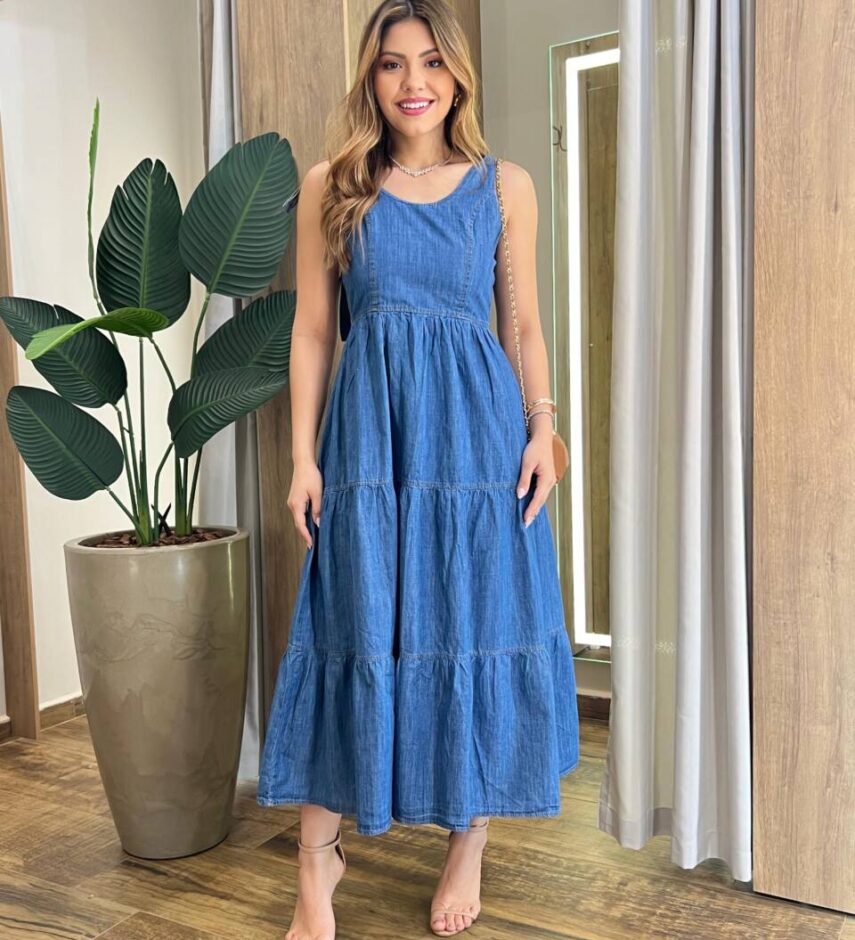 Vestido Jeans Midi sem Bojo com Amarração nas Alças - Fernanda Ramos Store
