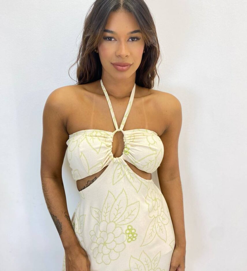 Vestido Longo com Bojo e Amarração no Pescoço Estampado Nude - Fernanda Ramos Store