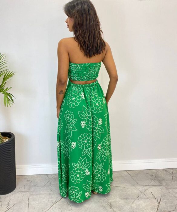 Vestido Longo com Bojo e Amarração no Pescoço Estampado Verde - Fernanda Ramos Store