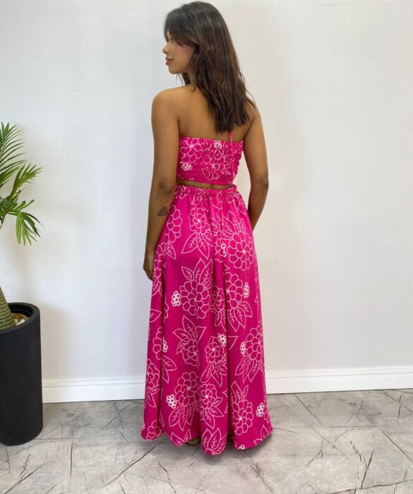 Vestido Longo com Bojo e Amarração no Pescoço Estampado Pink - Fernanda Ramos Store