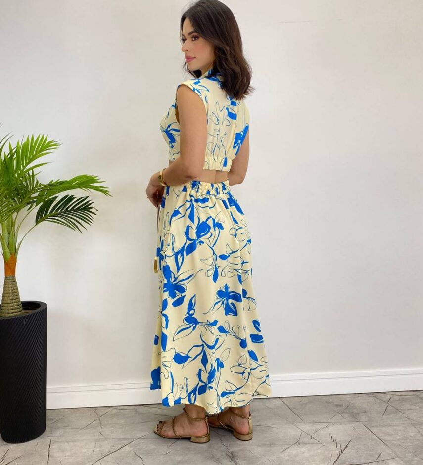 Vestido Midi sem Bojo Gola Alta Nude Estampado de Azul - Fernanda Ramos Store