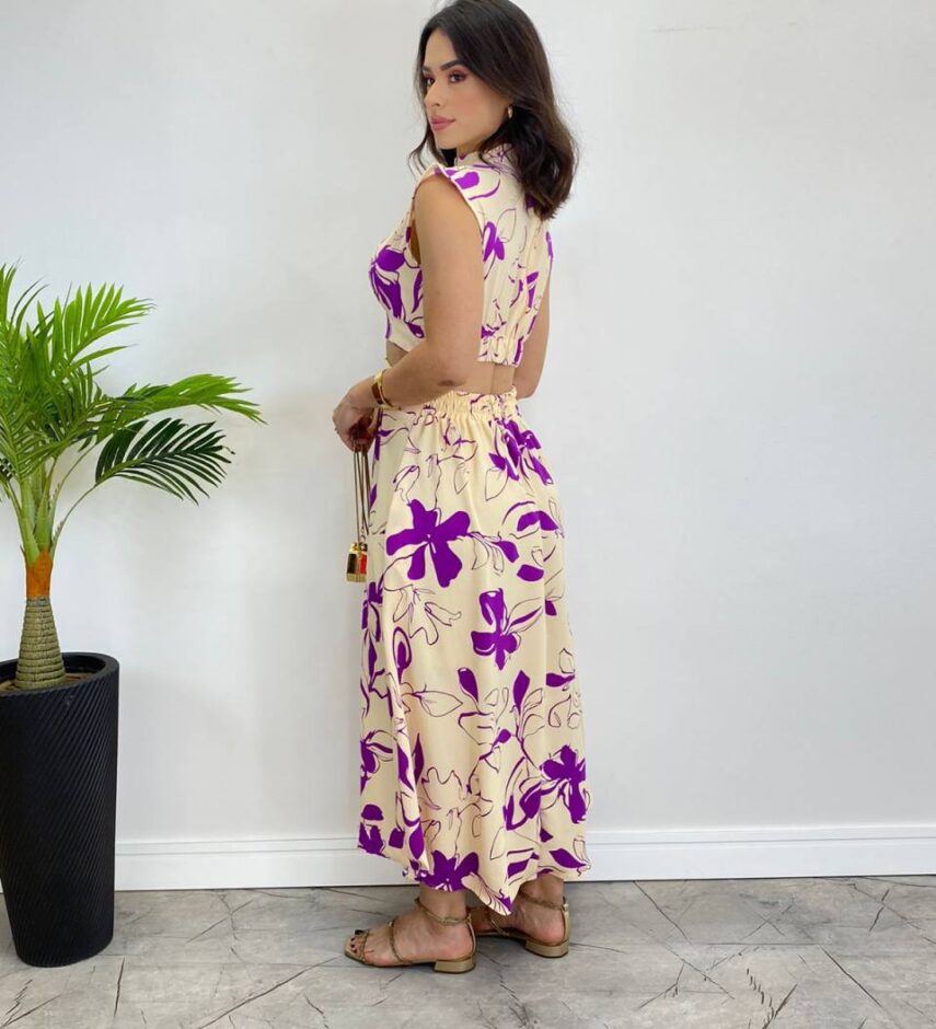 Vestido Midi sem Bojo Gola Alta Nude Estampado de Roxo - Fernanda Ramos Store