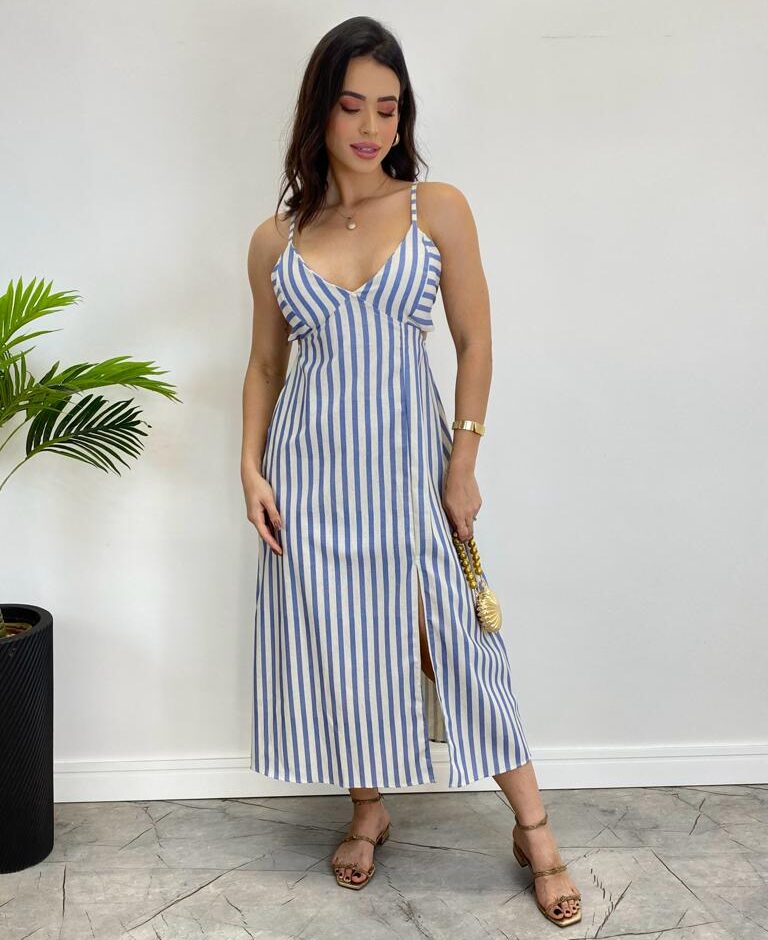 Vestido Midi Tricoline com Bojo e Fenda Listrado de Azul - Fernanda Ramos Store
