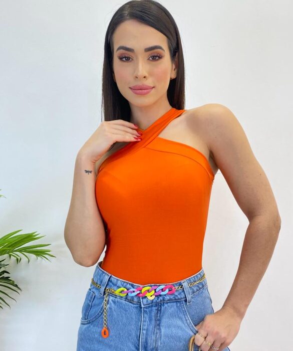 Body Feminino com Bojo Detalhe Transpassado Coral - Fernanda Ramos Store