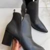 Bota Feminina Couro Cano Curto Bico Fino Preta - Fernanda Ramos Store