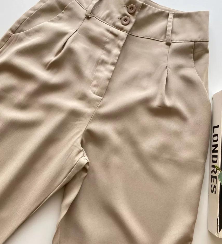 Calça Feminina Alfaiataria com 2 Botões Bege - Fernanda Ramos Store