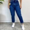 Calça Jeans Feminina Mom com Barra Dobrada - Fernanda Ramos Store