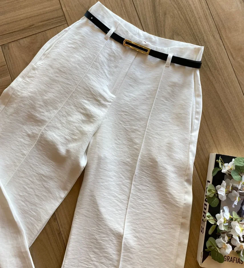 Calça Social Feminina Pantalona Viscose Off White com Cinto - Fernanda Ramos Store