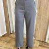 Conjunto Feminino Colete com Amarração e Calça Pantalona Cinza - Fernanda Ramos Store